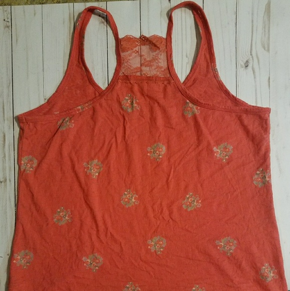 Maurices L Razorback Tank - Picture 2 of 2